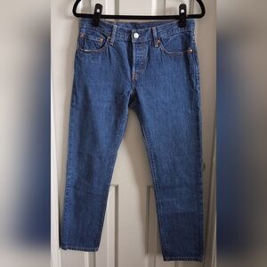 Levi's 501 Straight-Leg Classic Blue Jeans